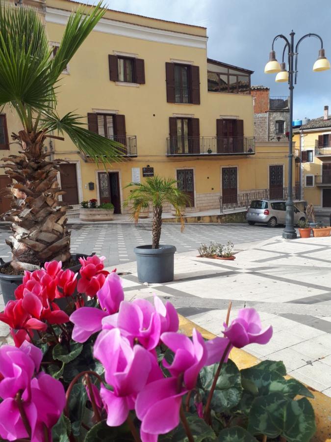 Casa Vacanza "La Chiazza Di Grutti" Grotte  エクステリア 写真