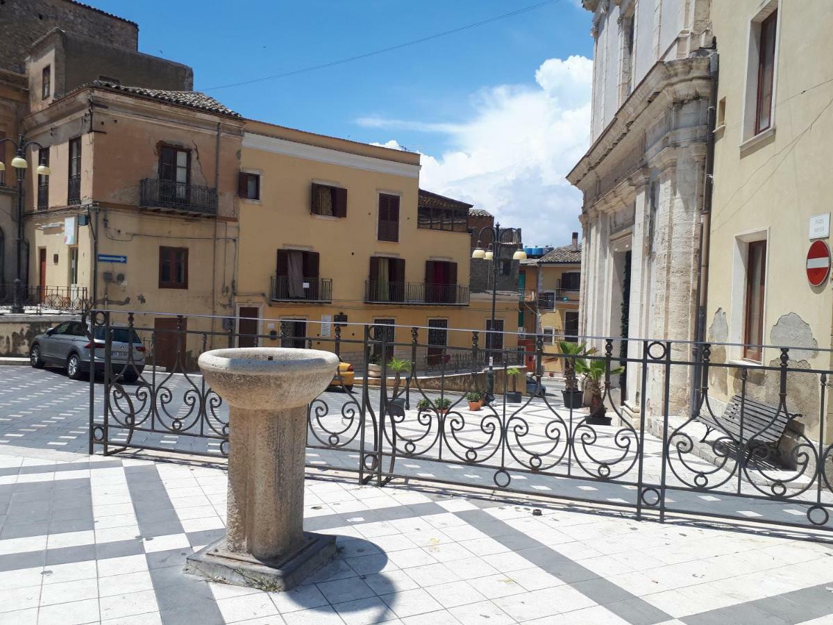 Casa Vacanza "La Chiazza Di Grutti" Grotte  エクステリア 写真
